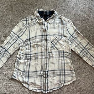 White House Black Market Size 4 Lightweight plaid button down blue and white
